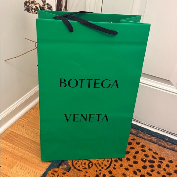 Bottega Veneta Other - Bottega Veneta Emerald Green Logo Shopping Bag with Black Cloth Handles